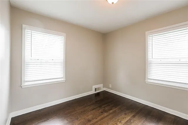 $1,805 | 3101 Northeast 56th Street, Kansas City, MO 64119