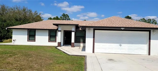 $370,000 | 1123 Summa Boulevard, Lehigh Acres, FL 33974