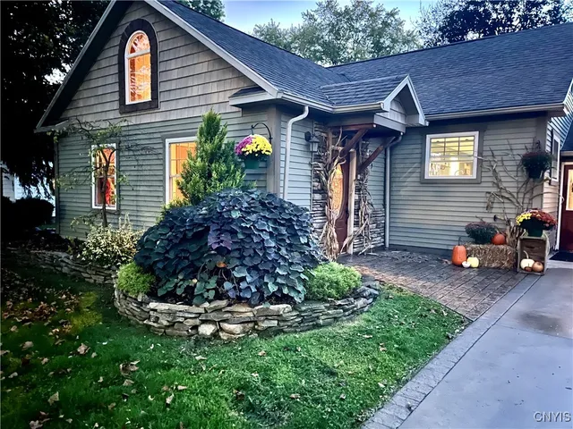 $299,900 | 7 View Road, Richland, NY 13142