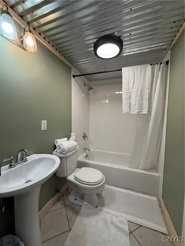 $299,900 | 7 View Road, Richland, NY 13142