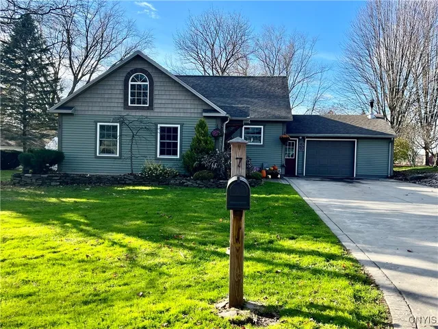 $299,900 | 7 View Road, Richland, NY 13142