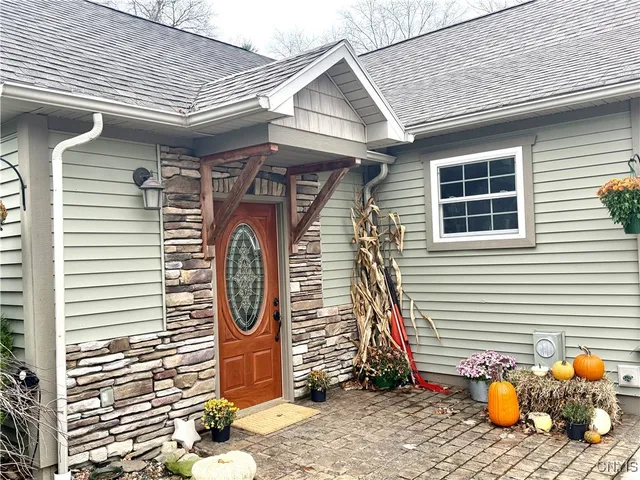 $299,900 | 7 View Road, Richland, NY 13142