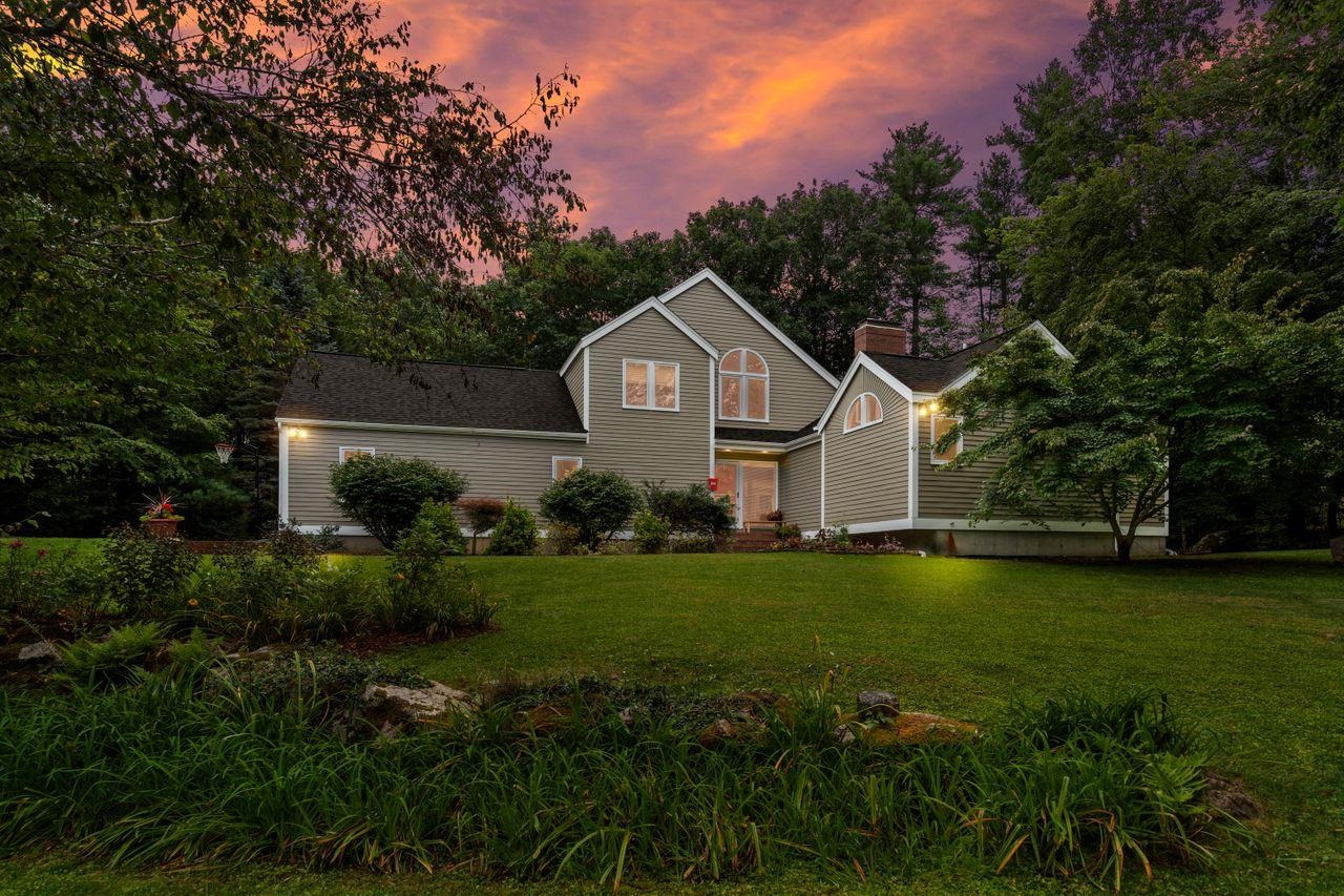 8 Brick Mill Road Bedford, NH 03110 - Photo 2 of 7 Gallery Image 2