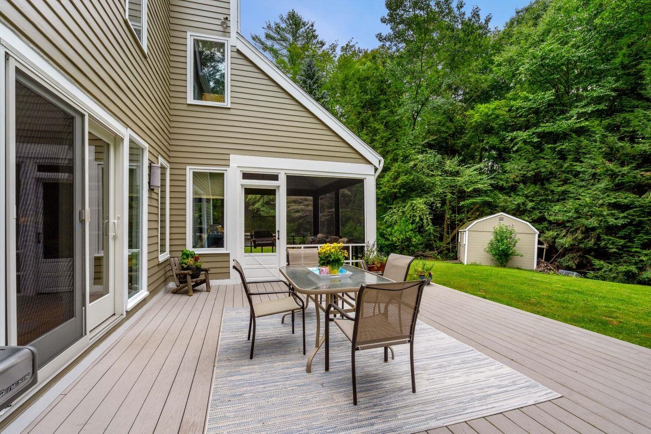 8 Brick Mill Road Bedford, NH 03110 - Photo 3 of 7 Gallery Image 3