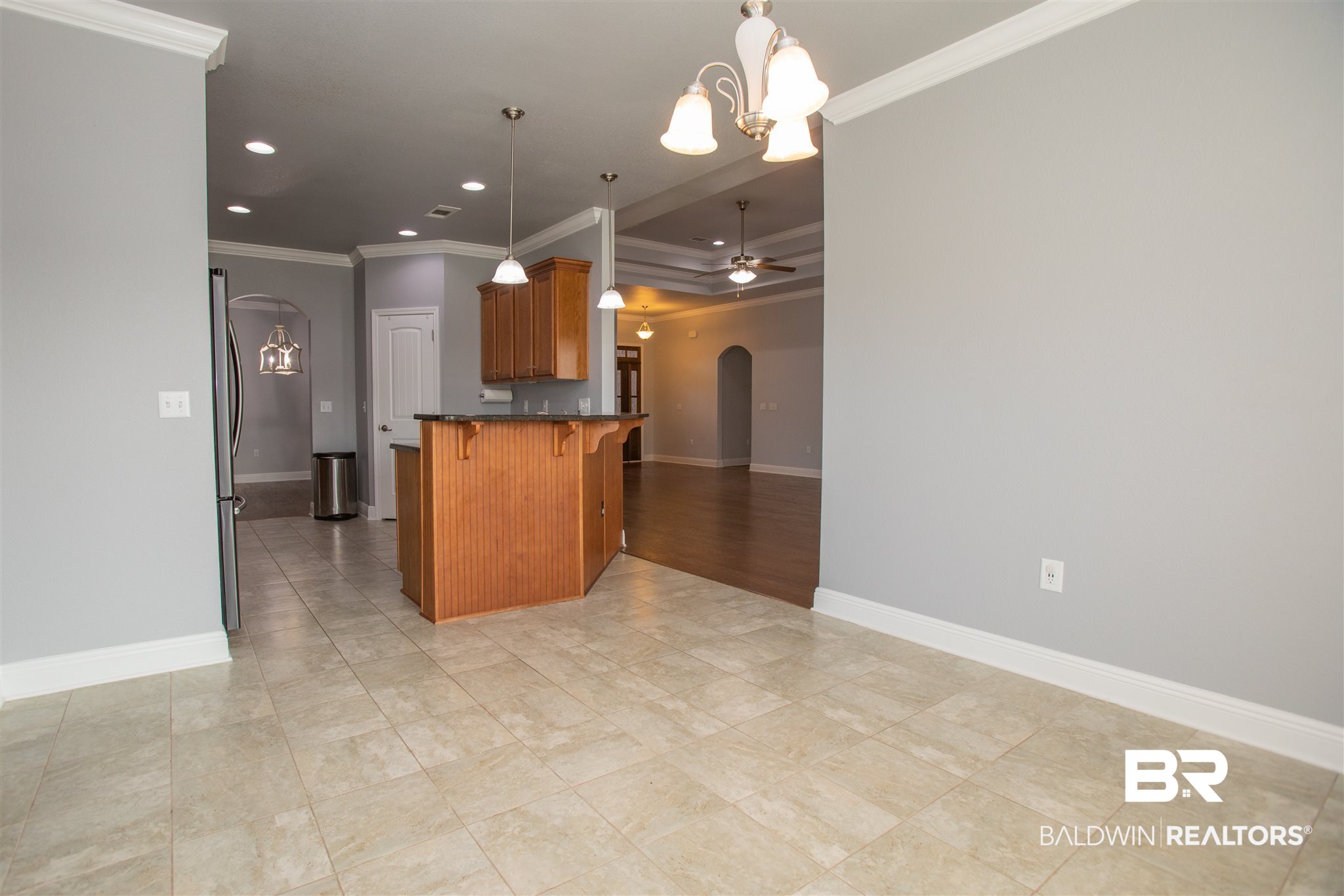 7029 Rocky Rd Loop Gulf Shores, AL 36542 - Photo 14 of 43 breakfast room