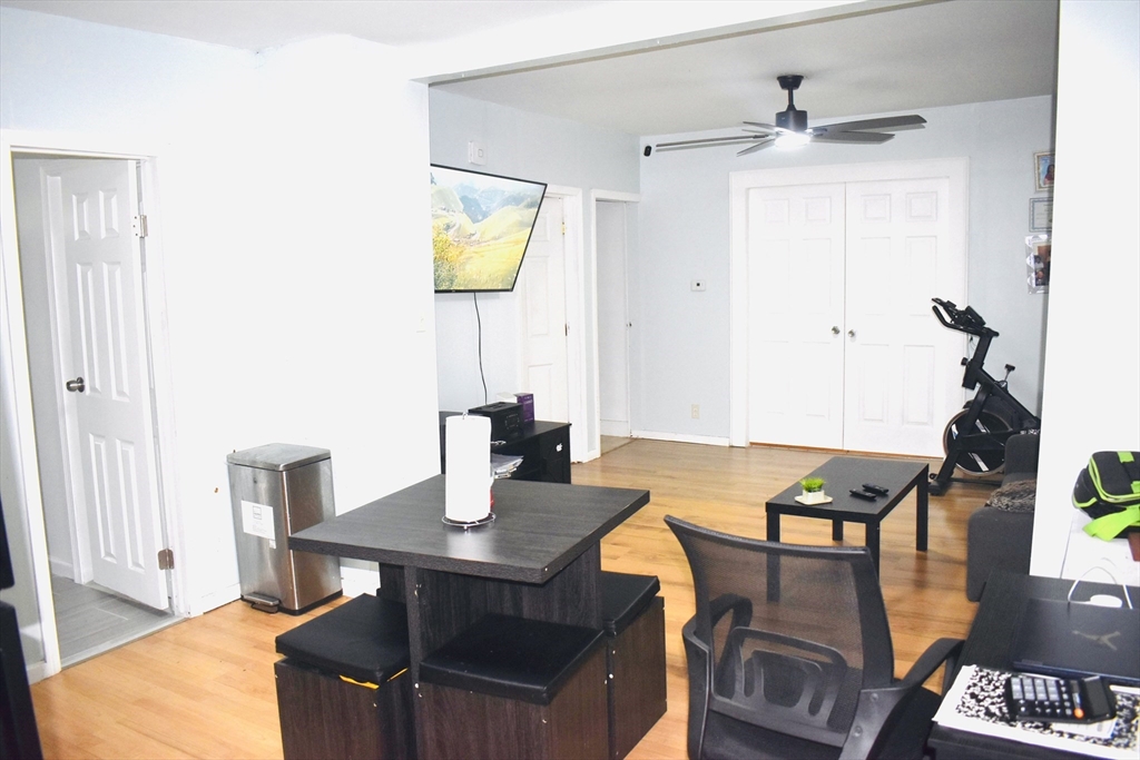50-52 Balis Street Springfield, MA 01109 - Photo 18 of 42