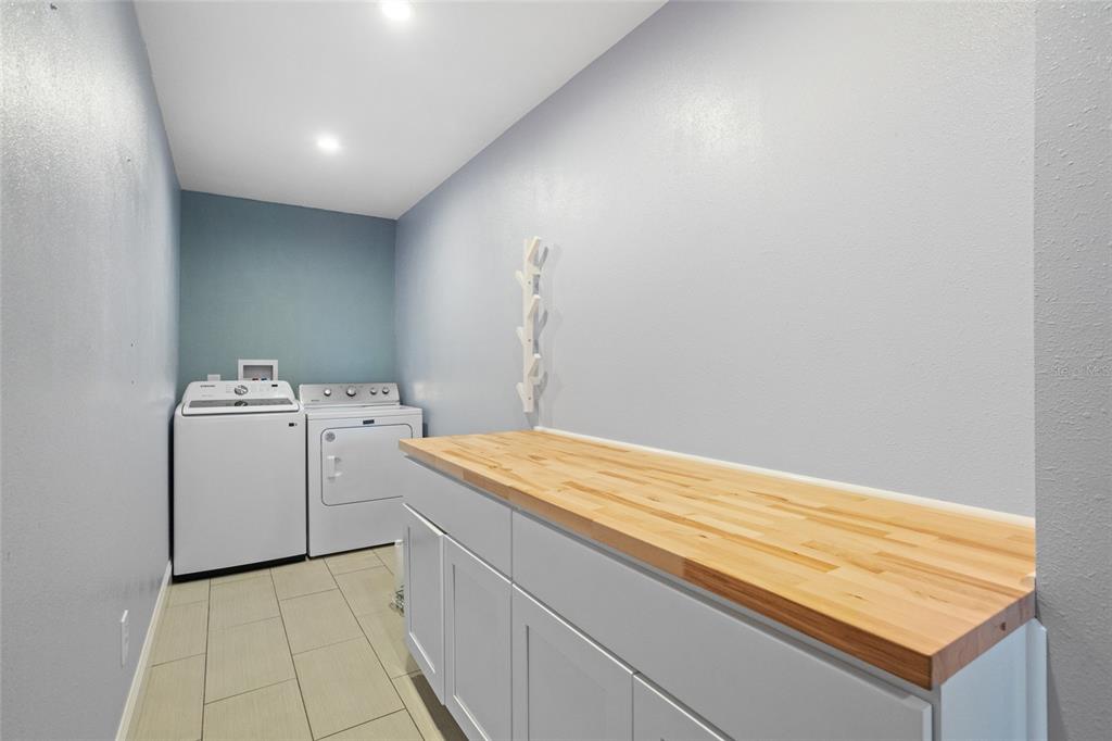 110 Valencia Loop, Unit L00P Altamonte Springs, FL 32714 - Photo 37 of 49 Gallery Image 37