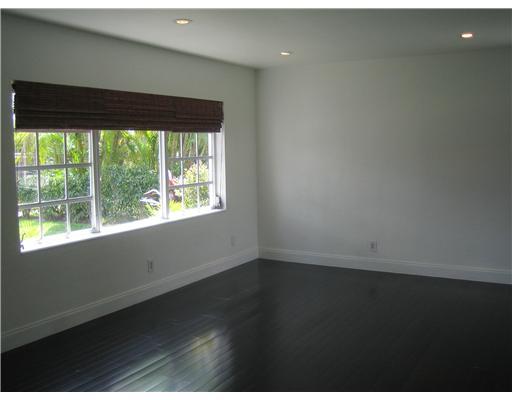 245 Pilgrim Road West Palm Beach, FL 33405 - Photo 3 of 8 Additional Photo