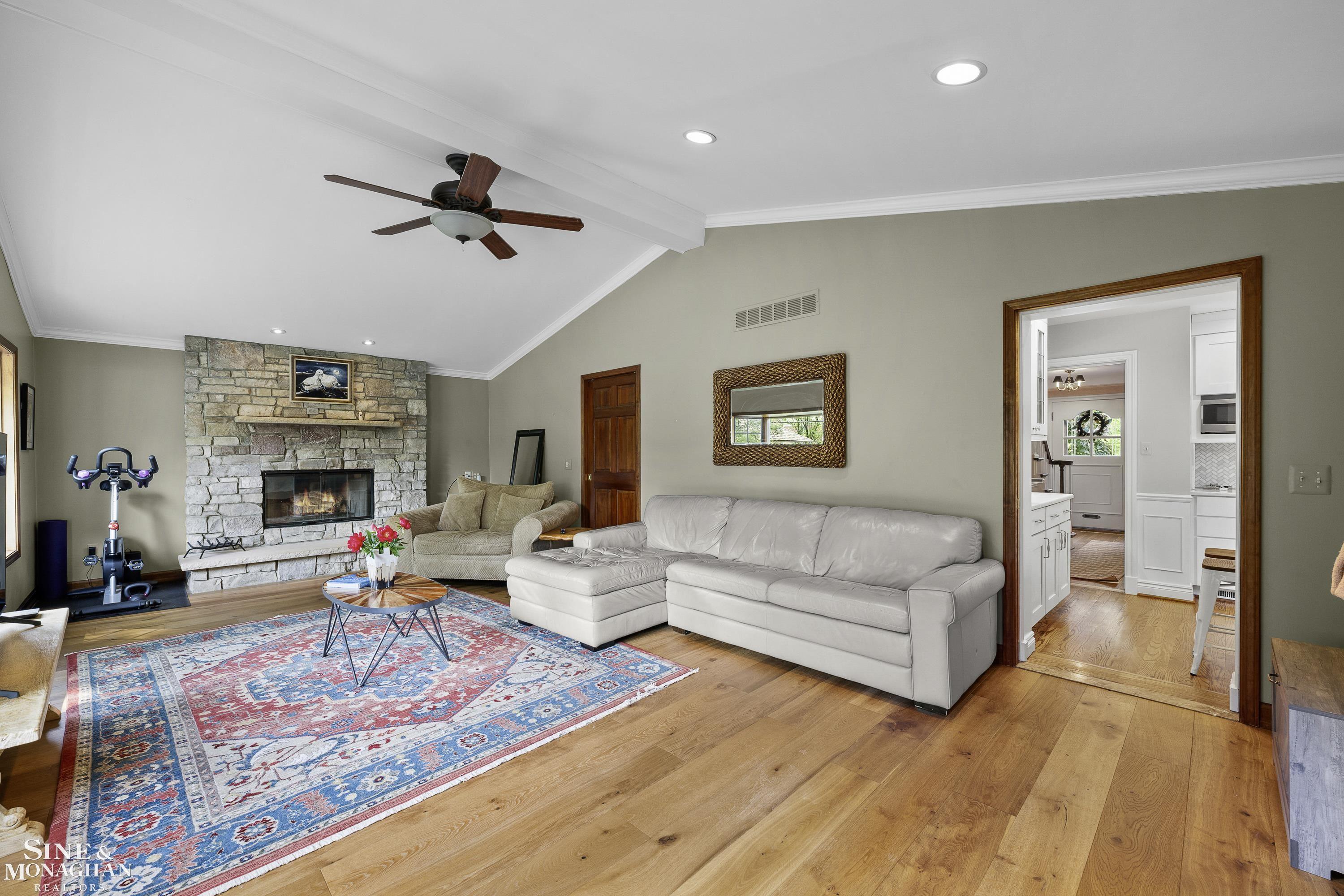 644 Pemberton Road Grosse Pointe Park, MI 48230 - Photo 16 of 43