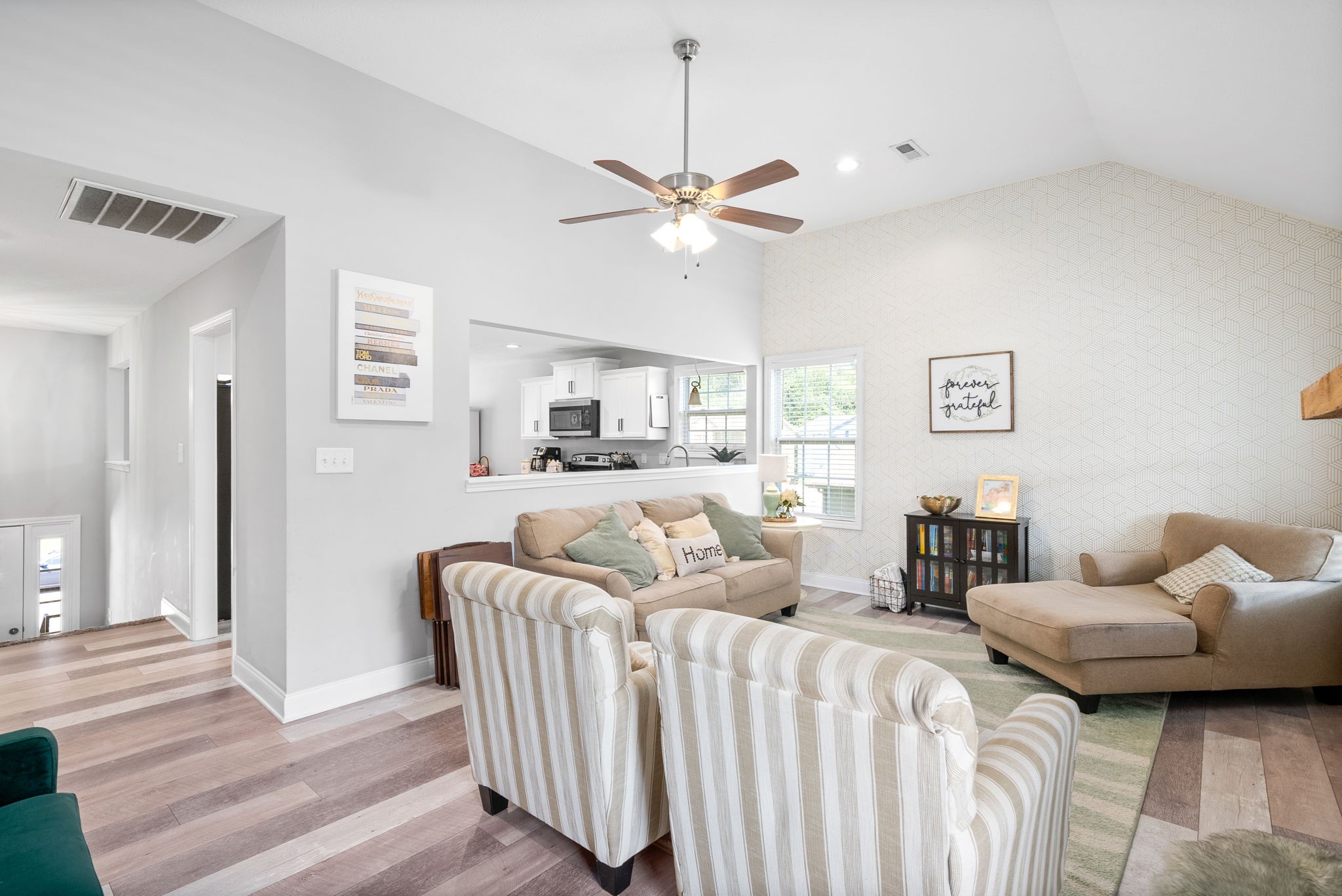 1712 Rains Road Clarksville, TN 37042 - Photo 21 of 25 Gallery Image 21