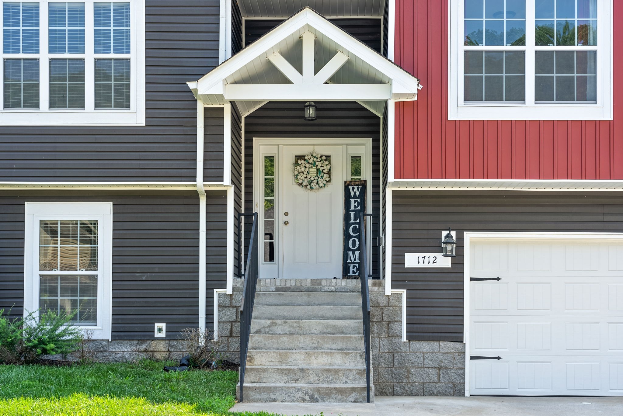 1712 Rains Road Clarksville, TN 37042 - Photo 4 of 25 Gallery Image 4