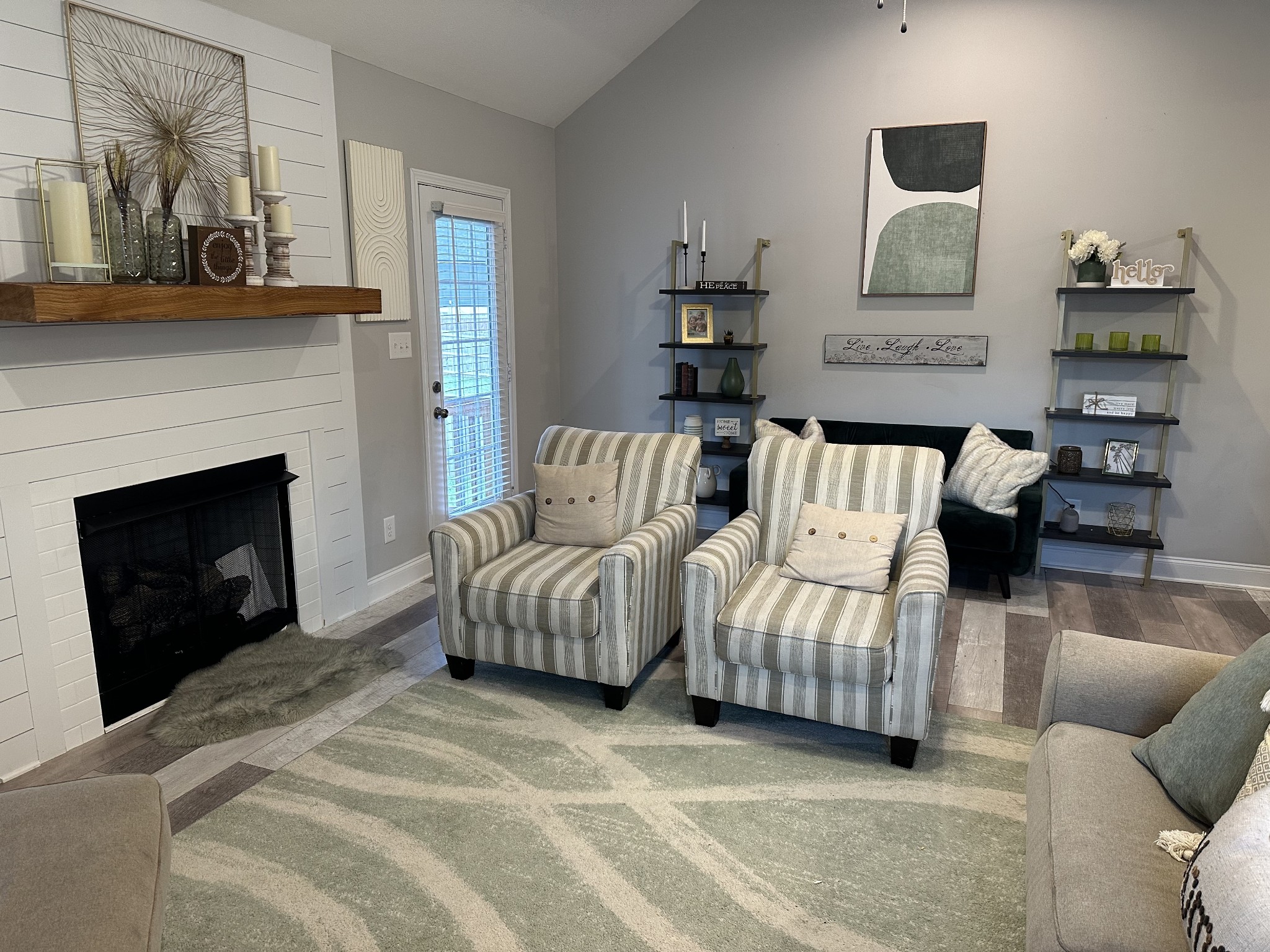 1712 Rains Road Clarksville, TN 37042 - Photo 8 of 25 Gallery Image 8
