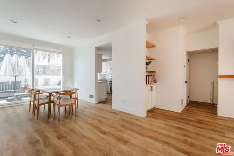 $1,799,000 | 913 Euclid Street, Unit 5, Santa Monica, CA 90403