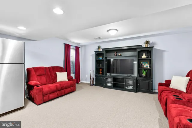 $550,000 | 7315 Anon Lane, Glen Burnie, MD 21060