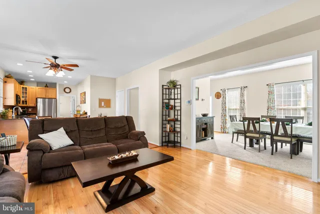 $550,000 | 7315 Anon Lane, Glen Burnie, MD 21060