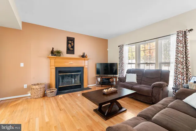 $550,000 | 7315 Anon Lane, Glen Burnie, MD 21060