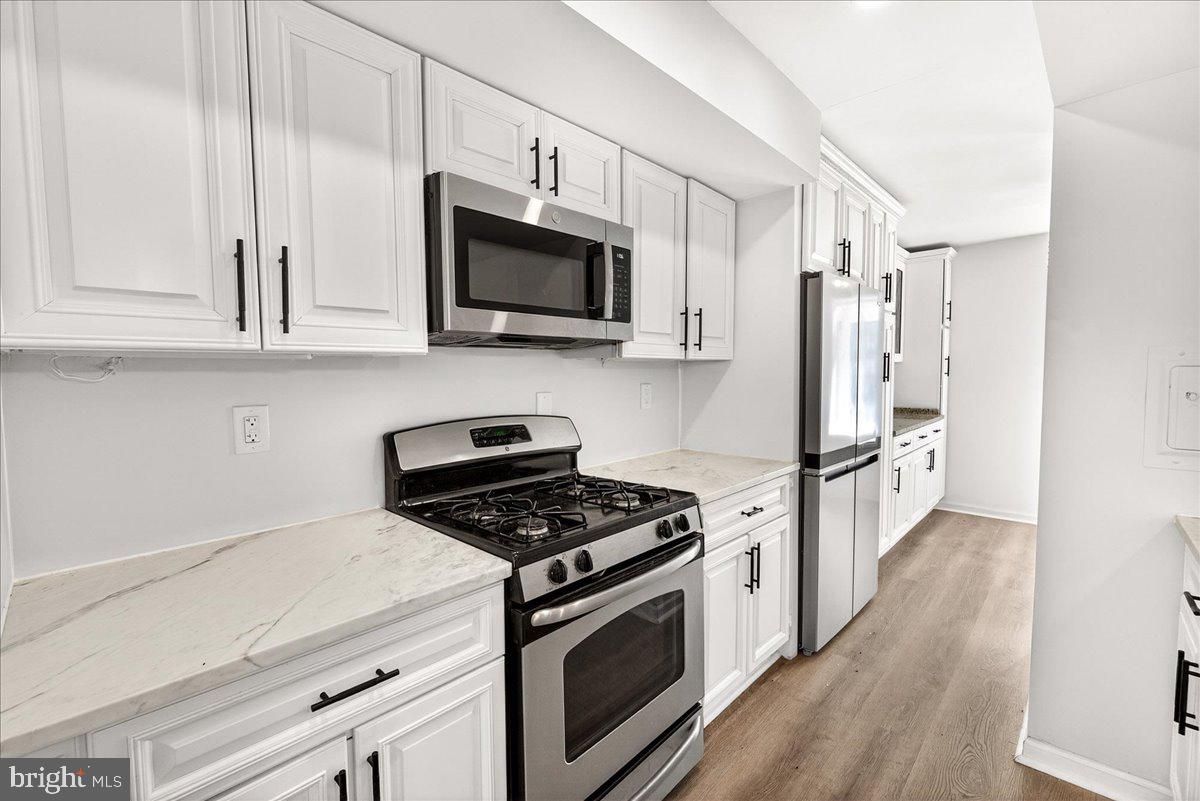 1911 Lyttonsville Road, Unit 1911 Silver Spring, MD 20910 - Photo 11 of 37