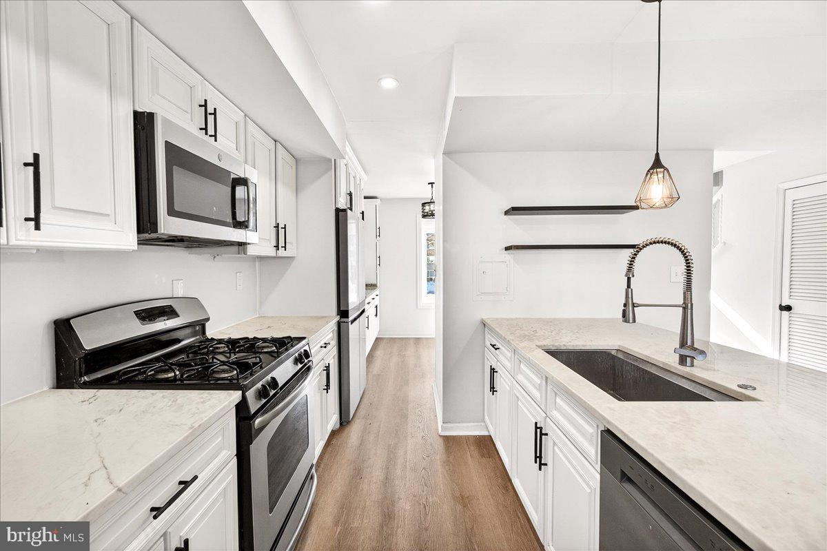 1911 Lyttonsville Road, Unit 1911 Silver Spring, MD 20910 - Photo 13 of 37