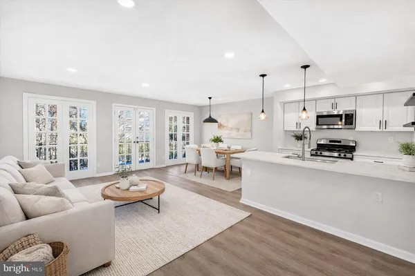 $449,900 | 1911 Lyttonsville Road, Unit 1911, Silver Spring, MD 20910