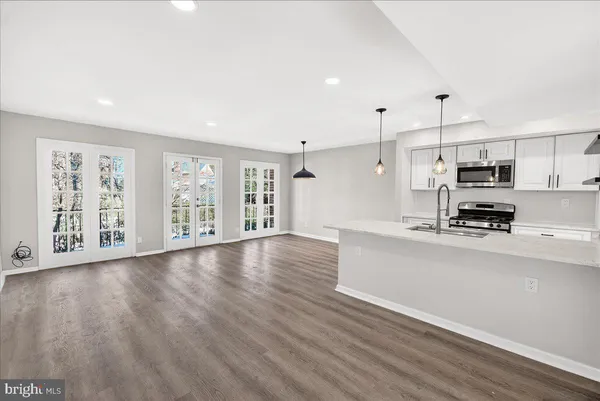 $449,900 | 1911 Lyttonsville Road, Unit 1911, Silver Spring, MD 20910