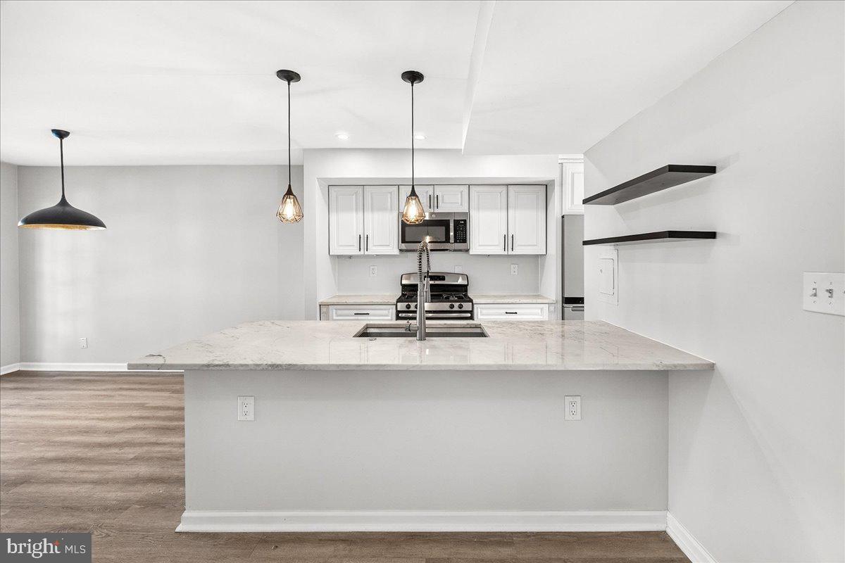 1911 Lyttonsville Road, Unit 1911 Silver Spring, MD 20910 - Photo 19 of 37