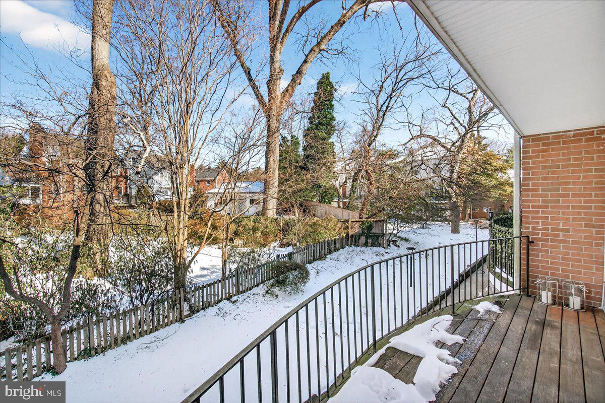 1911 Lyttonsville Road, Unit 1911 Silver Spring, MD 20910 - Photo 33 of 37