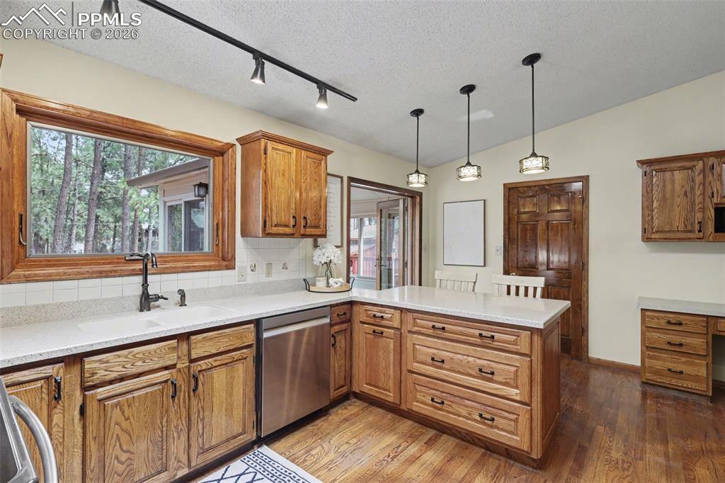 1060 Pleasant View Lane Colorado Springs, CO 80921 - Photo 12 of 50