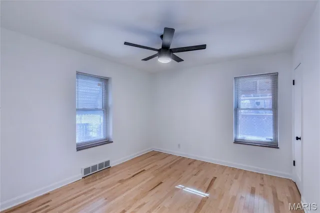 $269,900 | 5524 Lindenwood Avenue, St. Louis, MO 63109