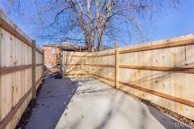 $269,900 | 5524 Lindenwood Avenue, St. Louis, MO 63109