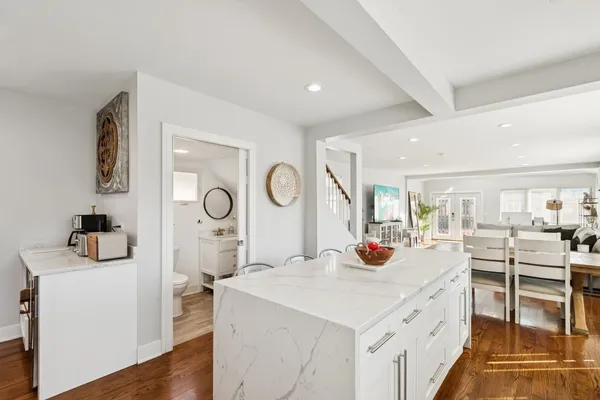 $519,900 | 6242 South Nashville Avenue, Chicago, IL 60638