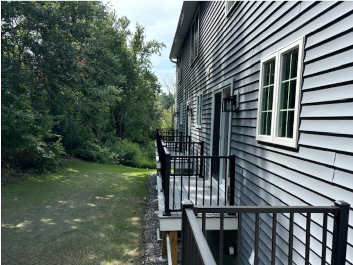 32 Charter Street, Unit 3 Exeter, NH 03833 - Photo 3 of 18 Gallery Image 3