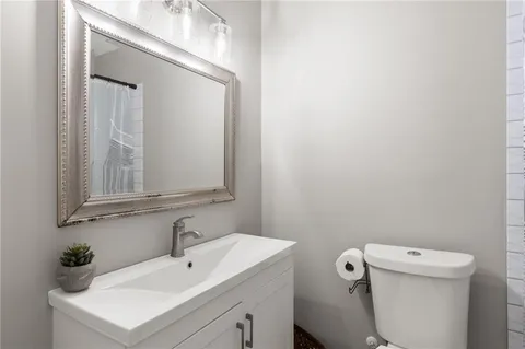 $305,000 | 600 South Lee Avenue, Olathe, KS 66061