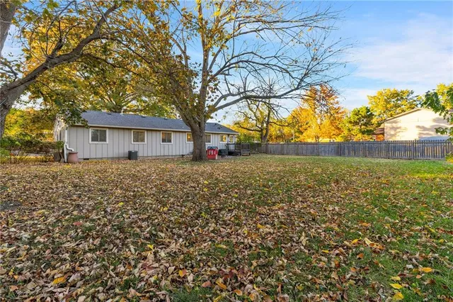 $305,000 | 600 South Lee Avenue, Olathe, KS 66061