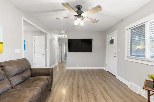 $305,000 | 600 South Lee Avenue, Olathe, KS 66061