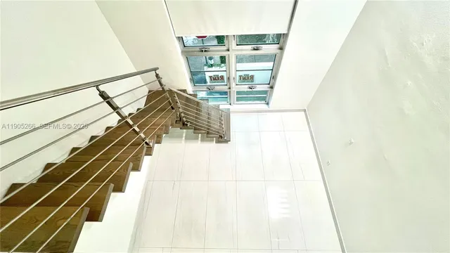 $2,000 | 234 Antiquera Avenue, Unit 12, Coral Gables, FL 33134