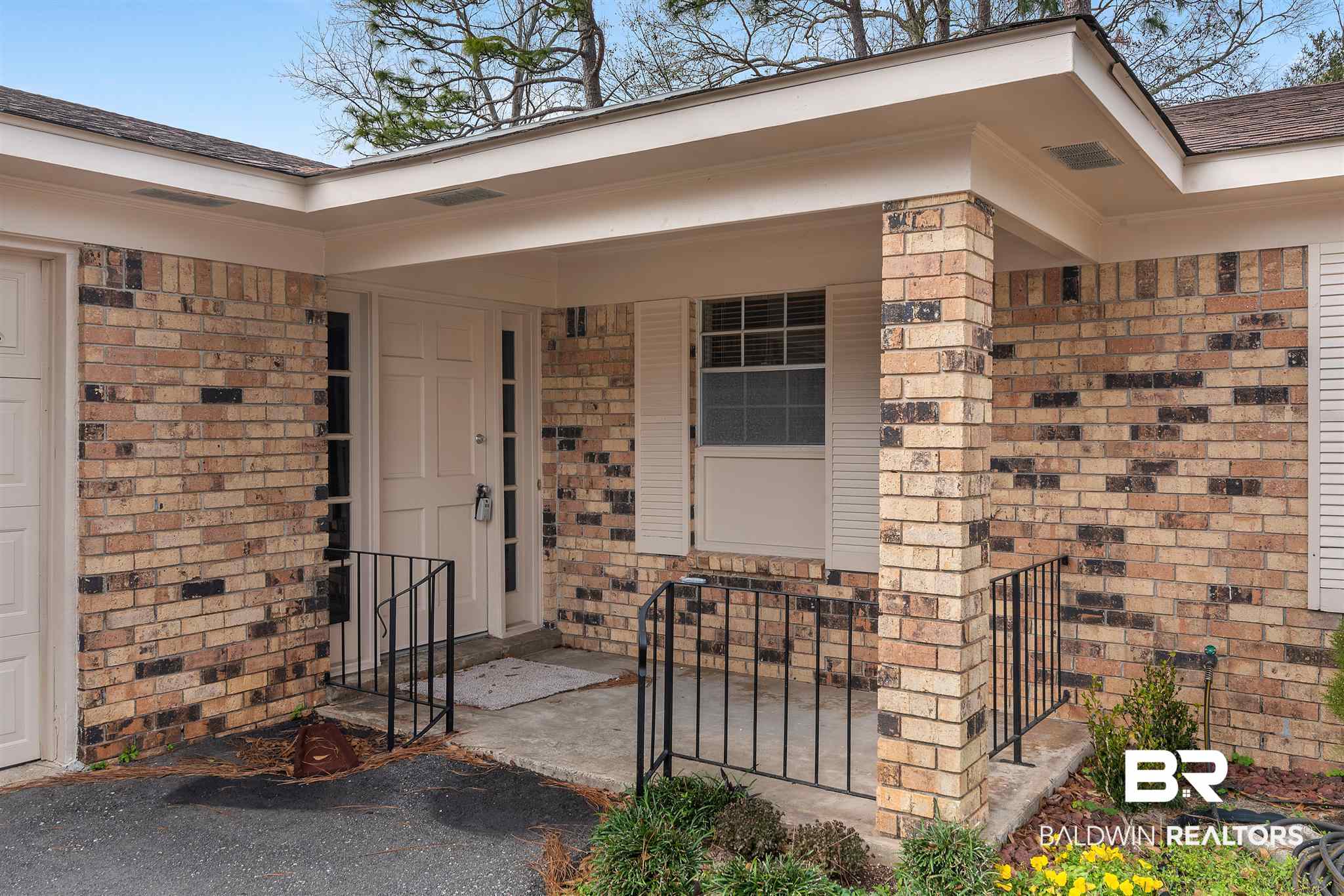 5420 Spring Drive Mobile, AL 36693 - Photo 3 of 30