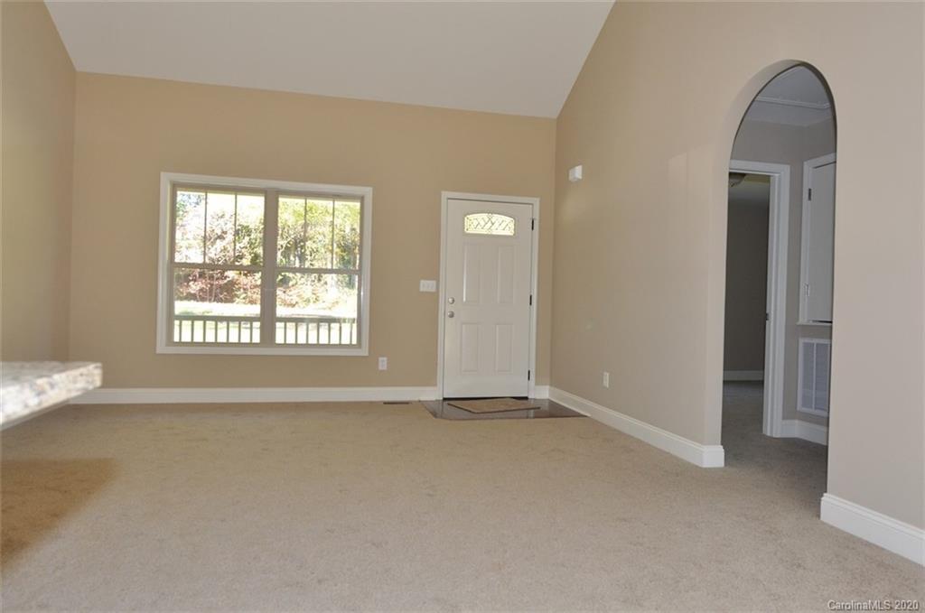 518 Pinckney Street Chester, SC 29706 - Photo 3 of 11 Gallery Image 3