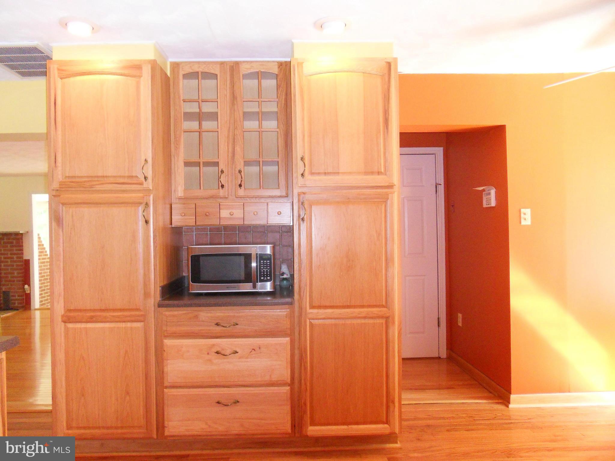 10222 Springhill Newtown Road La Plata, MD 20646 - Photo 5 of 29 Kitchen