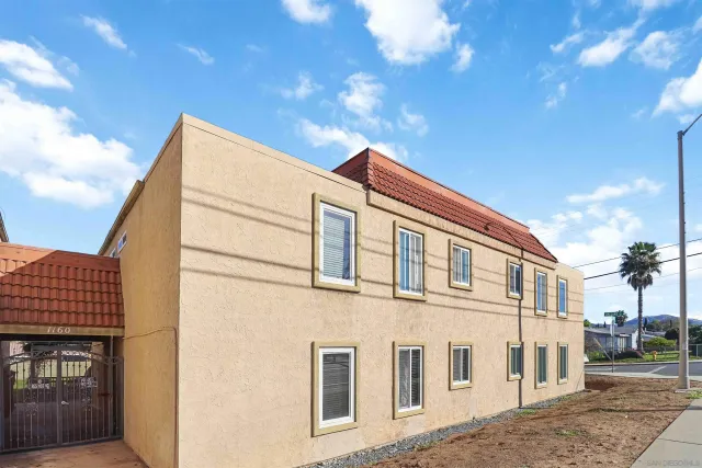 $395,000 | 1160 East Washington Avenue, Unit 3, El Cajon, CA 92019