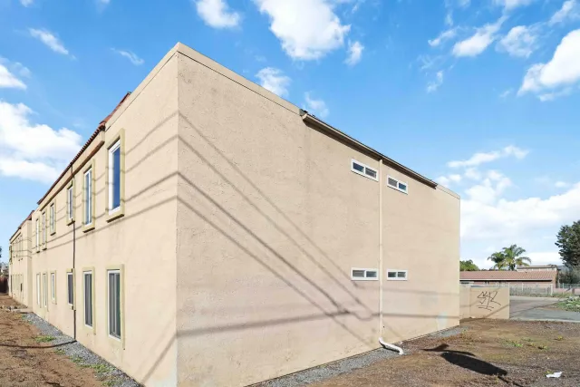 $395,000 | 1160 East Washington Avenue, Unit 3, El Cajon, CA 92019