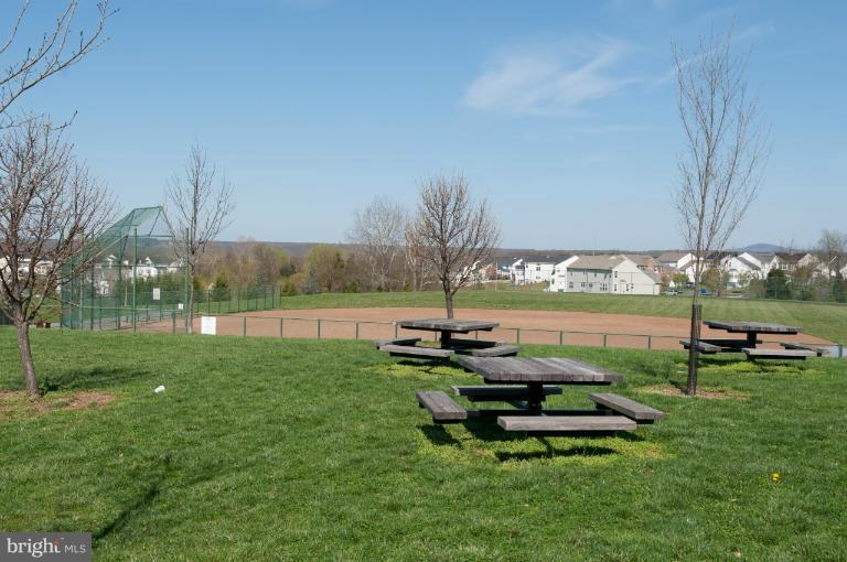 14305 Autumn Gold Road Boyds, MD 20841 - Photo 26 of 30 Neighborhood Park
