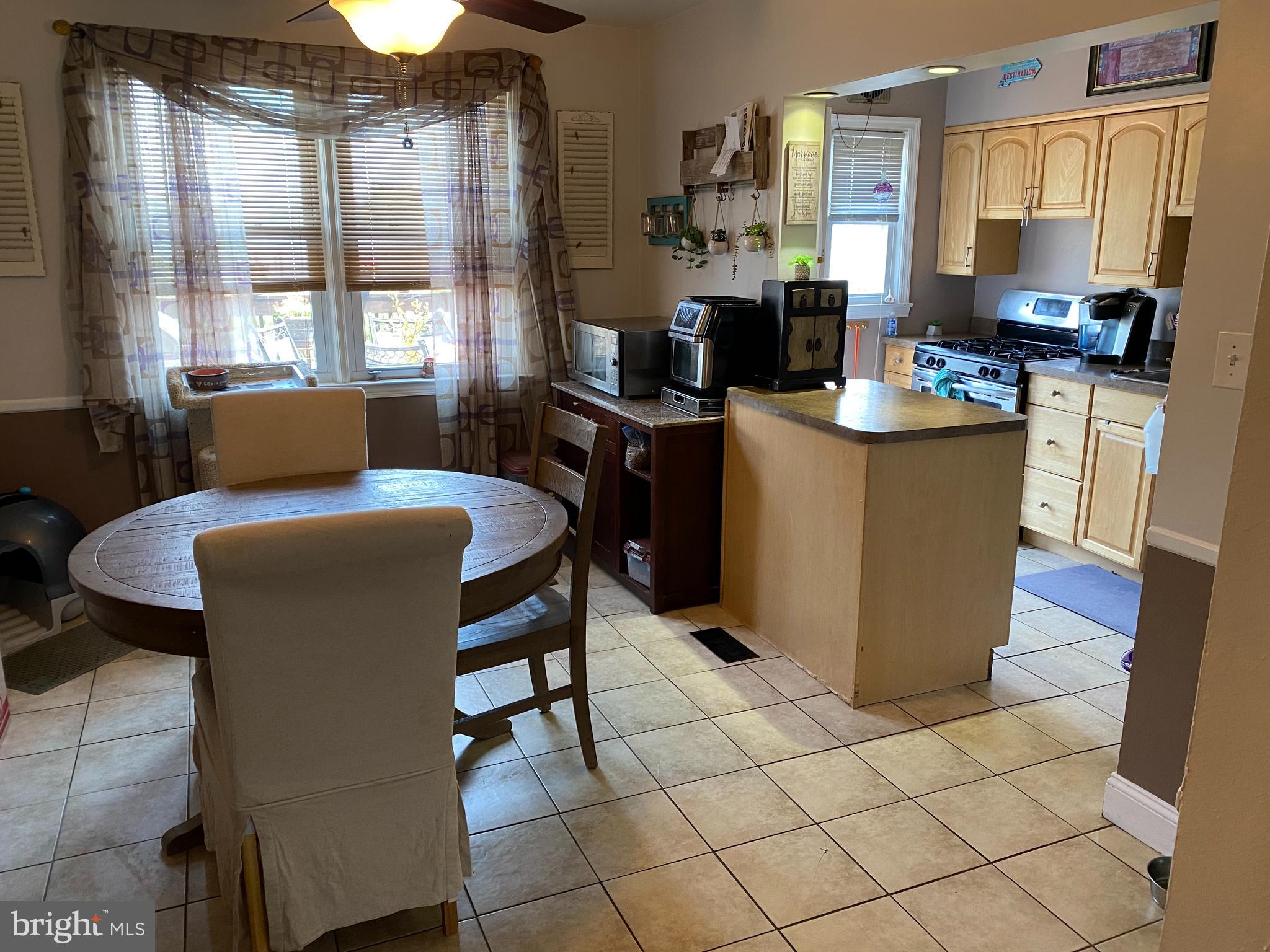 1919 Quentin Road Dundalk, MD 21222 - Photo 5 of 20