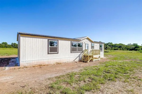 $245,000 | 4417 County Road 423, Grandview, TX 76050