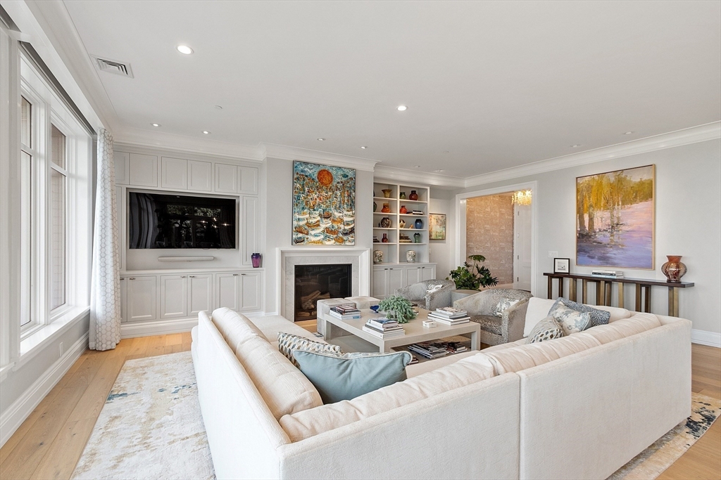 35 Littles Point Road, Unit S101 Swampscott, MA 01907 - Photo 12 of 42