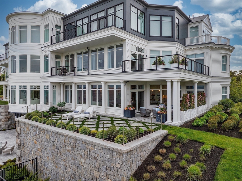 35 Littles Point Road, Unit S101 Swampscott, MA 01907 - Photo 38 of 42