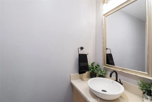 $1,050,000 | 1702 Fairlead Avenue, Carlsbad, CA 92011