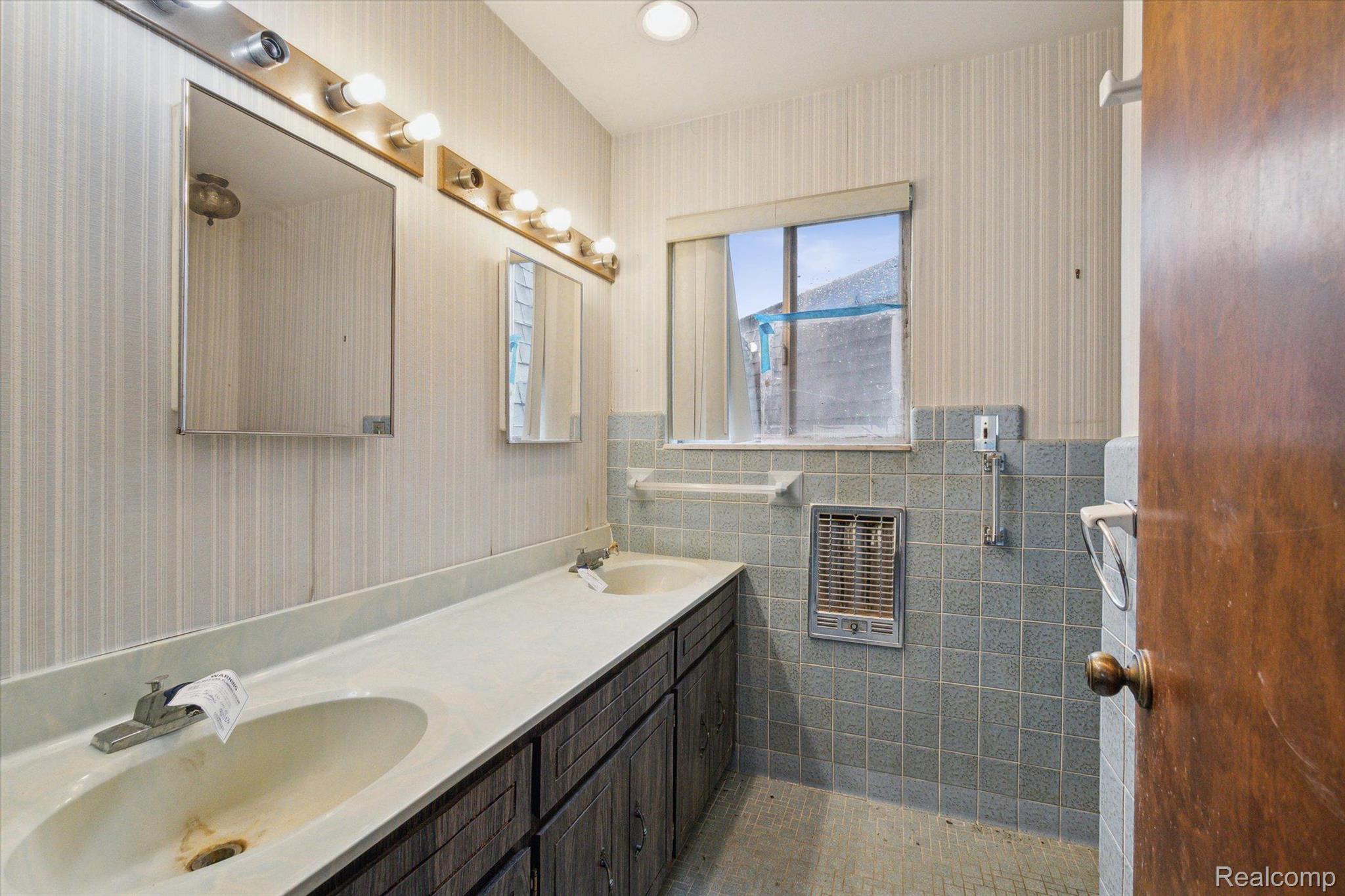 6811 Fish Lake Road Holly, MI 48442 - Photo 24 of 51 Gallery Image 24