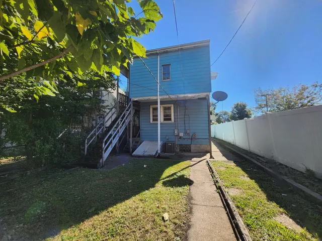 $129,900 | 716 West 145th Street, East Chicago, IN 46312