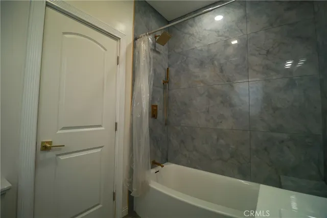 $3,650 | 3221 Folsom Street, Los Angeles, CA 90063