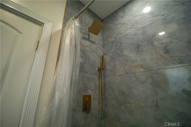 $3,650 | 3221 Folsom Street, Los Angeles, CA 90063